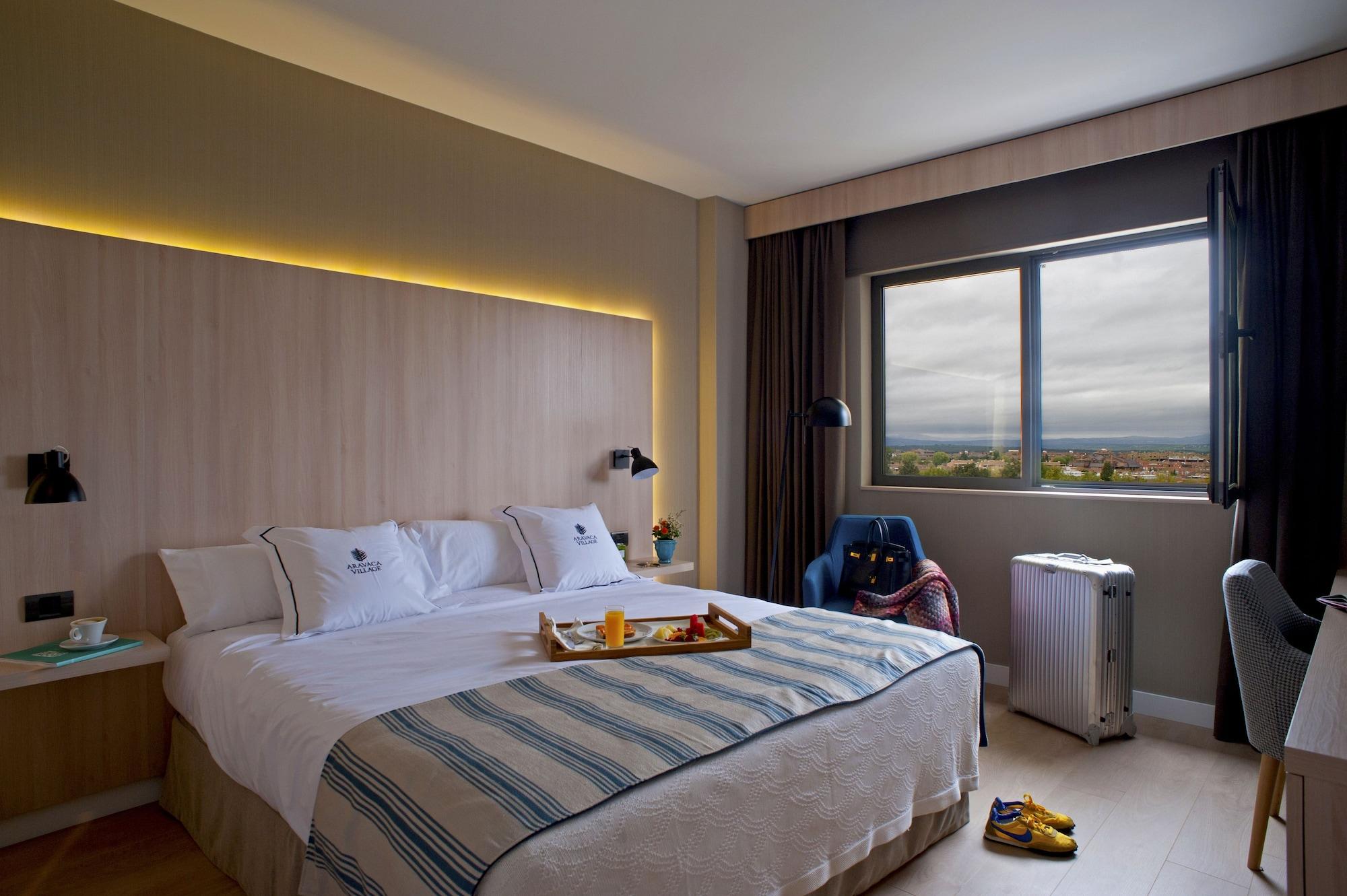 Aravaca Village Hotel Madrid Eksteriør bilde