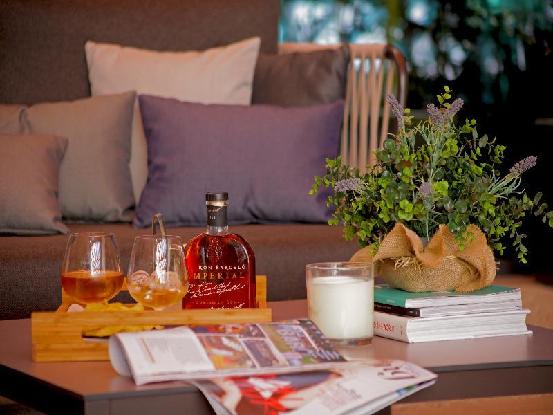 Aravaca Village Hotel Madrid Eksteriør bilde