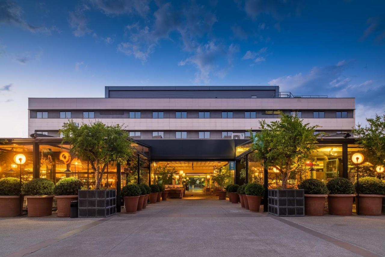 Aravaca Village Hotel Madrid Eksteriør bilde